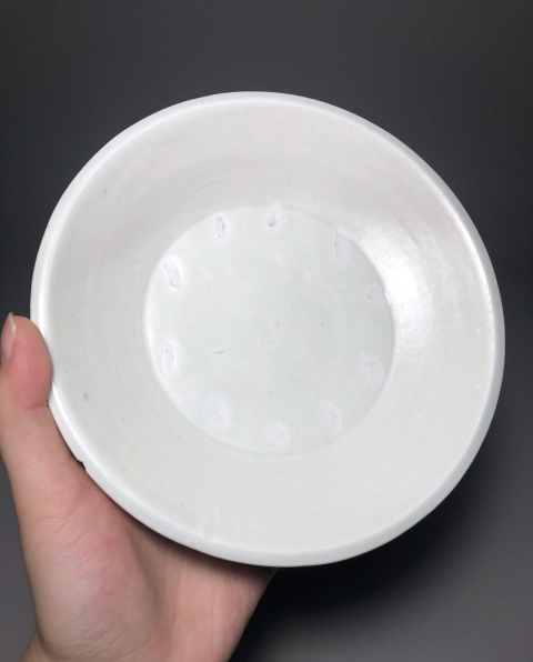 古玩陶瓷（精品釉水好）宋代邢窯白釉盤拍賣，當前價格8888元