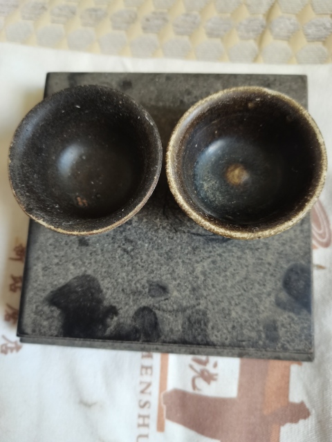 古玩陶瓷黑釉杯拍賣，當(dāng)前價(jià)格1600元