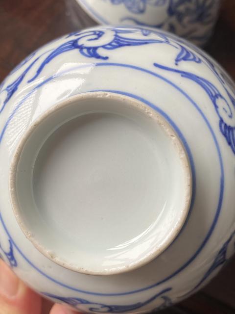 古玩陶瓷十九世紀晚期至二十世紀初期花卉紋青花杯拍賣，當前價格350元