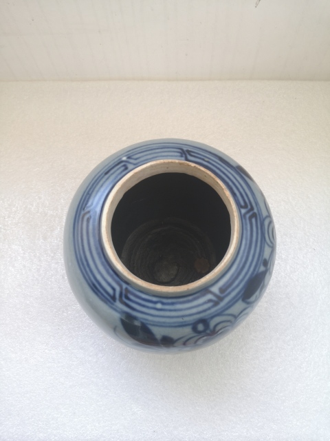 古玩陶瓷晚清民國藍上藍花卉紋青花罐拍賣,當前價格580元