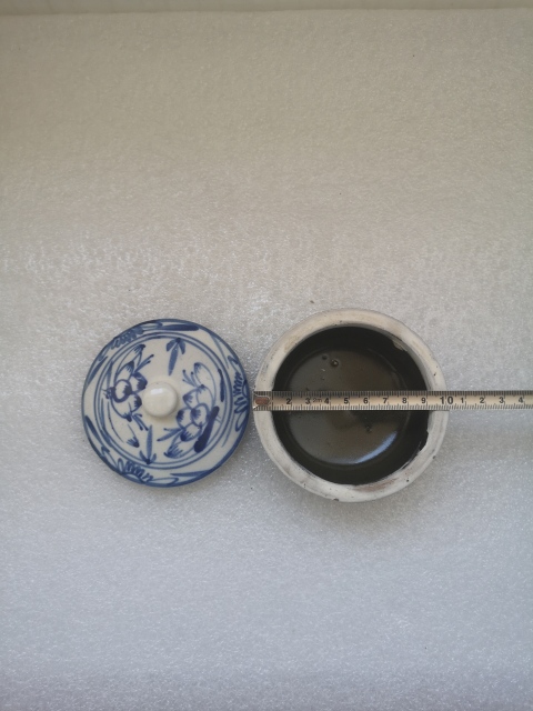 古玩陶瓷晚清花卉紋青花蓋盒拍賣，當前價格680元