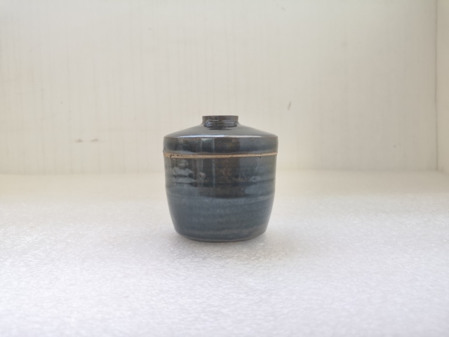 古玩陶瓷清代磁州窯系蓋罐拍賣(mài)，當(dāng)前價(jià)格450元
