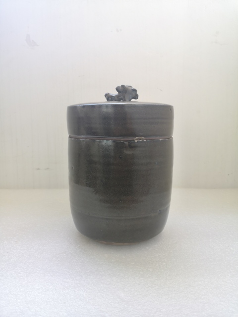 古玩陶瓷磁州窯茶葉末釉蓋缸拍賣，當(dāng)前價(jià)格580元