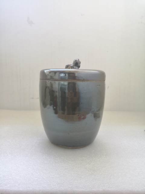 古玩陶瓷磁州窯紫金釉蓋罐拍賣,當前價格680元