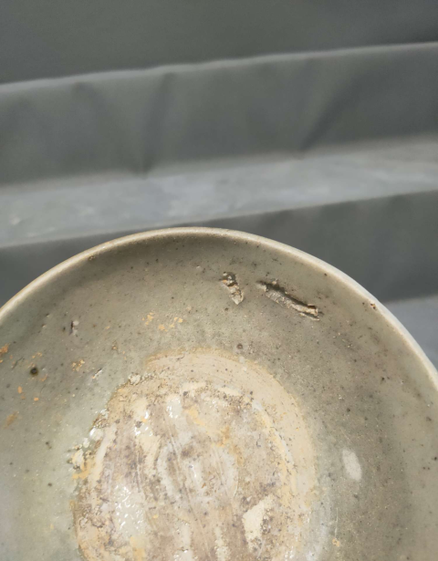 古玩陶瓷元代龍泉窯系青釉澀圈圈足的疊燒工藝碗拍賣，當前價格699元