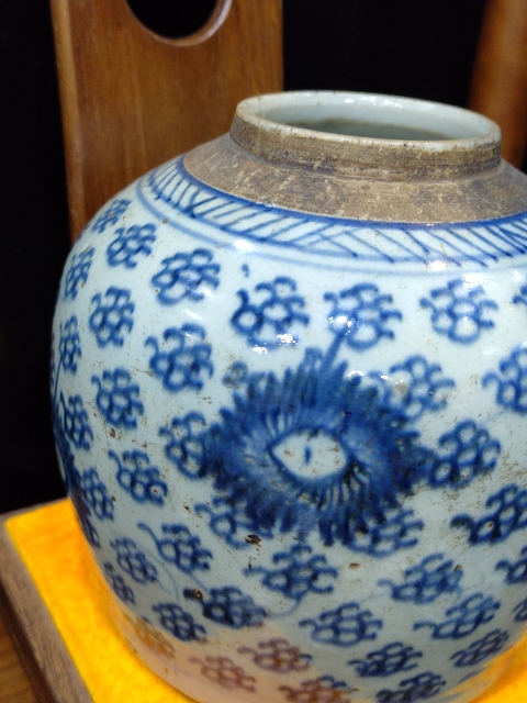 古玩陶瓷清中期太陽(yáng)花卉紋青花蓋罐拍賣，當(dāng)前價(jià)格988元