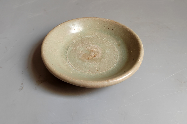 古玩陶瓷元代龍泉青瓷盤拍賣，當前價格999元