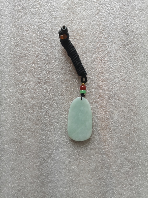 古玩玉器山水牌子拍賣,當前價格220元