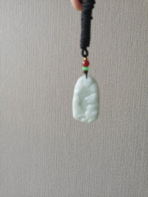 古玩玉器山水牌子拍賣,當前價格220元