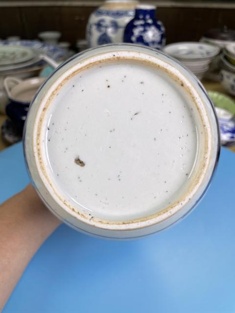 古玩陶瓷清乾隆 精品青花山水人物紋蒜頭瓶拍賣，當前價格2100元