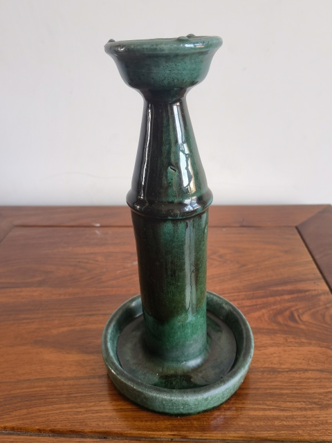 古玩陶瓷清代.綠釉燭臺(tái)拍賣，當(dāng)前價(jià)格390元