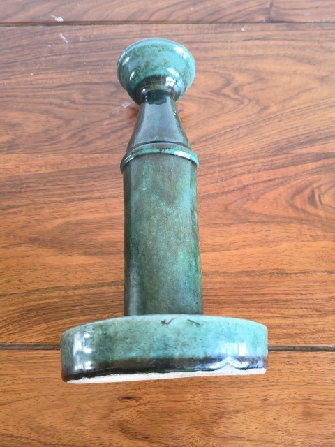 古玩陶瓷清代.綠釉燭臺(tái)拍賣，當(dāng)前價(jià)格390元