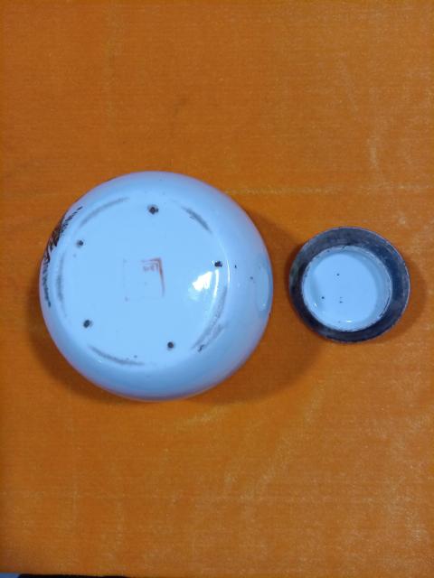 古玩陶瓷清晚期淺降花鳥蓋罐拍賣，當(dāng)前價格1280元