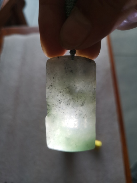 古玩玉器山水牌子拍賣,當(dāng)前價格450元