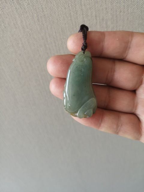 古玩玉器翡翠瓜果拍賣,當(dāng)前價(jià)格150元