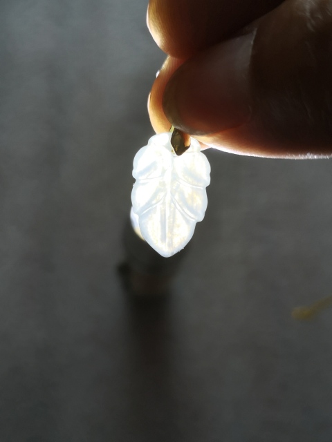古玩玉器一葉有成拍賣,當前價格222元