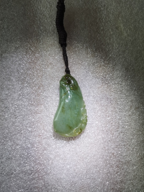 古玩玉器翡翠瓜果拍賣,當(dāng)前價(jià)格150元