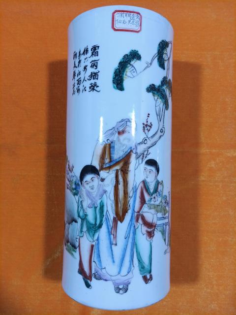 古玩陶瓷民國粉彩人物故事帽筒拍賣,當前價格980元