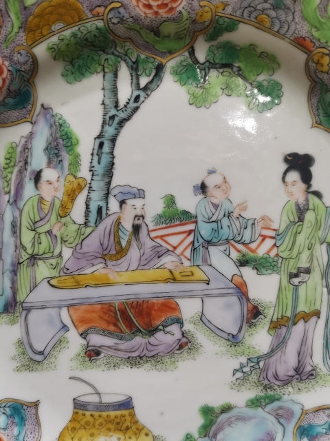 古玩陶瓷清代道光至咸豐人物紋廣彩盤拍賣，當前價格3800元