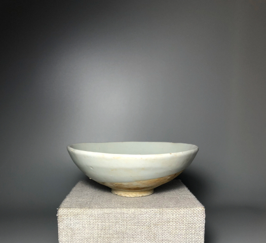 古玩陶瓷卵白釉碗拍賣,當前價格999元