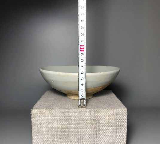 古玩陶瓷卵白釉碗拍賣,當前價格999元