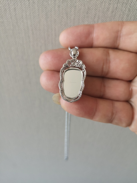 古玩玉器翡翠胸墜拍賣，當(dāng)前價格450元