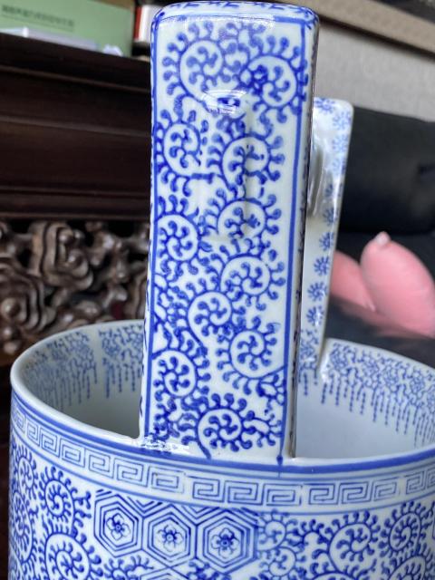古玩陶瓷六十至八十年代青花提桶拍賣，當前價格4500元