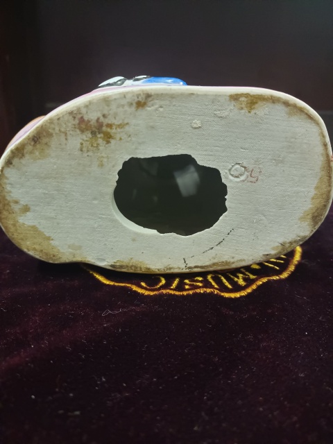 古玩陶瓷上世紀中期五子鬧佛粉彩塑像拍賣,當前價格285元