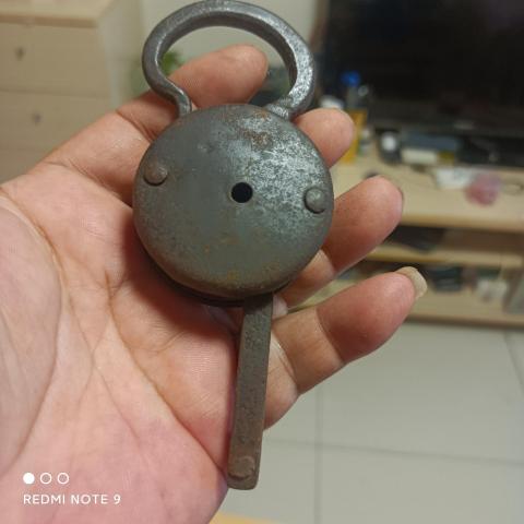 古玩銅器民國鐵鎖拍賣，當前價格98元
