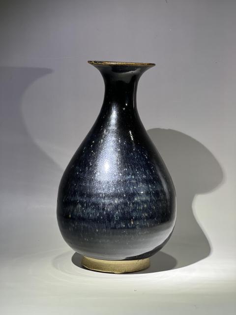 宋代磁州窯黒釉手制花玉壺春瓶 景徳鎮 陶磁器 装飾品 現代工芸品