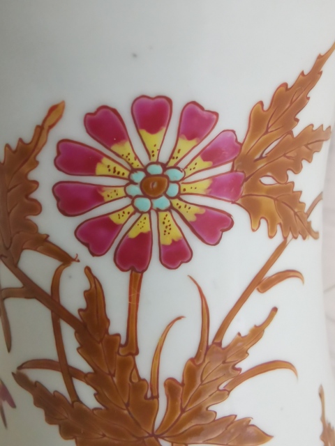 古玩陶瓷粉彩花卉紋花觚拍賣,當前價格5800元