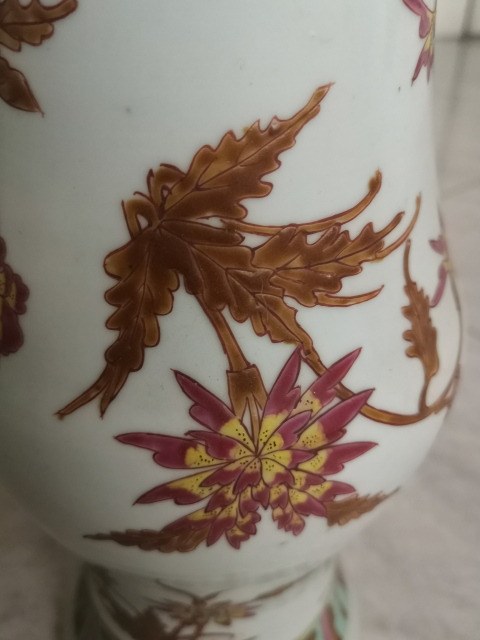 古玩陶瓷粉彩花卉紋花觚拍賣,當前價格5800元