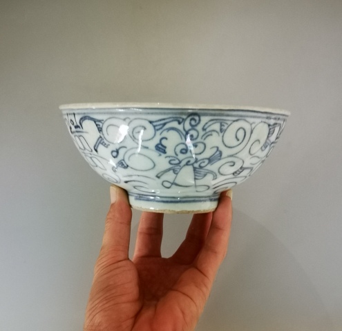 古玩陶瓷清中期.青花纏枝蓮喜字碗(1728-1780)拍賣,當前價格800元