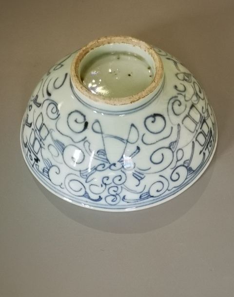 古玩陶瓷清中期.青花纏枝蓮喜字碗(1728-1780)拍賣,當前價格800元