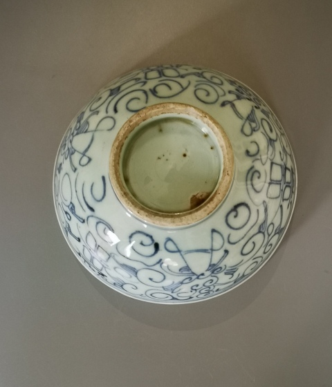 古玩陶瓷清中期.青花纏枝蓮喜字碗(1728-1780)拍賣,當前價格800元