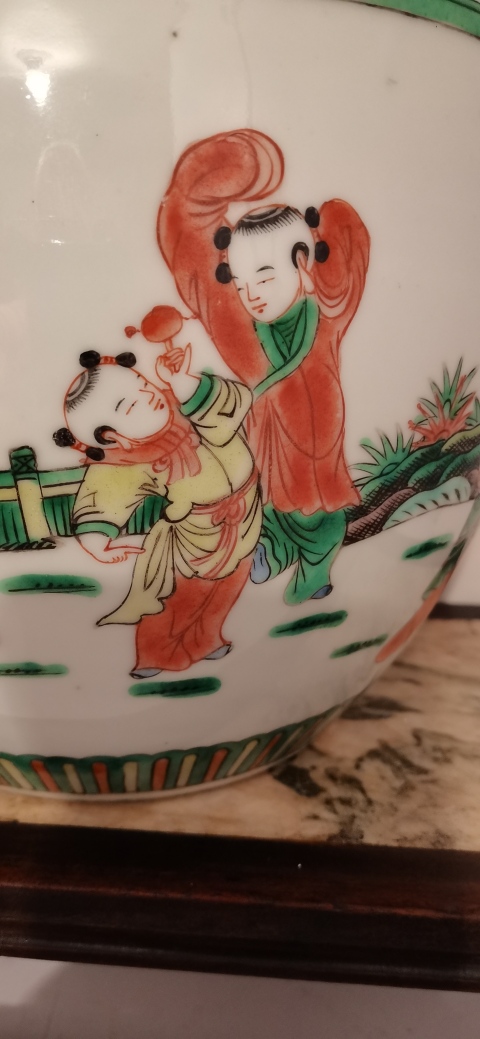 古玩陶瓷五彩人物故事紋缸拍賣，當前價格7000元
