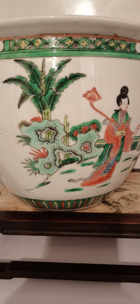 古玩陶瓷五彩人物故事紋缸拍賣，當前價格7000元