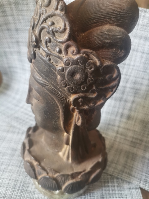 古玩雜項(xiàng)明代,鐵質(zhì),東方美神菩薩佛像拍賣,當(dāng)前價(jià)格33333元