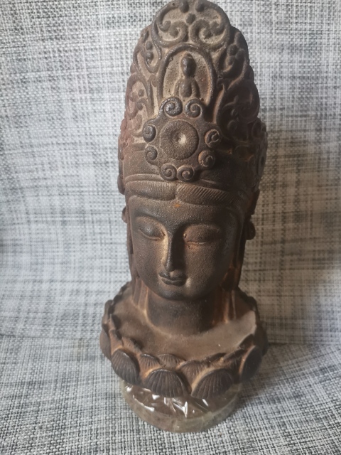 古玩雜項(xiàng)明代,鐵質(zhì),東方美神菩薩佛像拍賣,當(dāng)前價(jià)格33333元