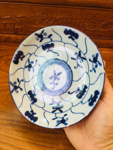 古玩陶瓷雍正青花雙面靈芝紋盤拍賣，當(dāng)前價(jià)格0元