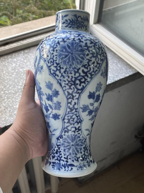 古玩陶瓷晚清雉雞牡丹紋青花雞腿蓋瓶拍賣，當前價格4500元