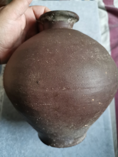 古玩陶瓷明代褐釉瓶梅瓶拍賣，當前價格1200元