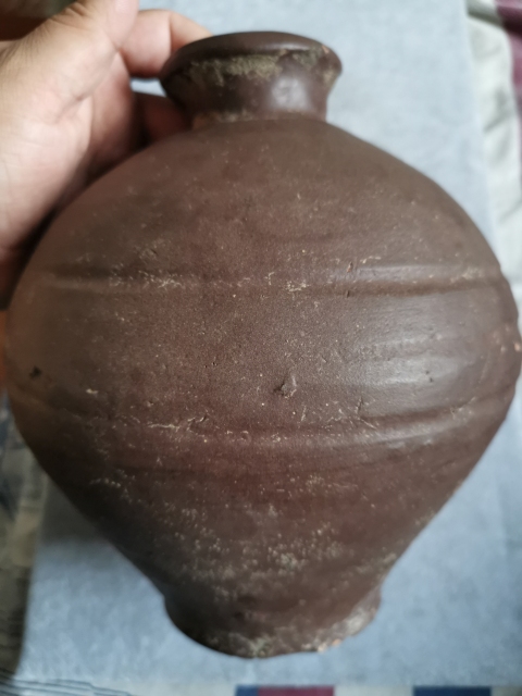 古玩陶瓷明代褐釉瓶梅瓶拍賣，當前價格1200元