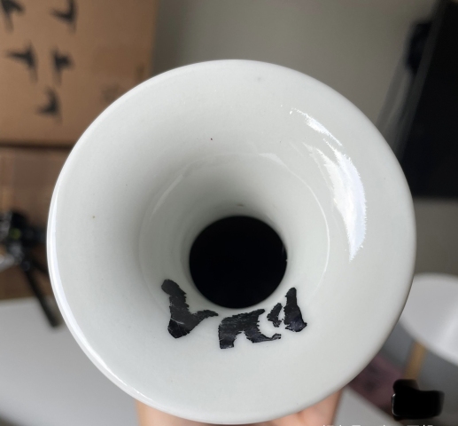 古玩陶瓷民國陶淵明愛菊彩繪蝠耳撇口瓶一對拍賣,當前價格5000元