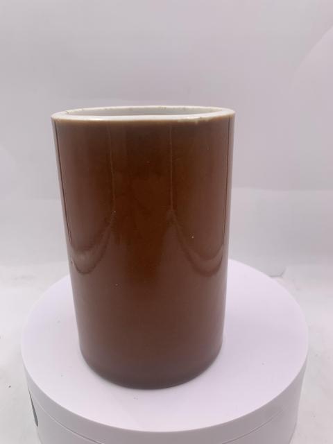 古玩陶瓷晚清鱔魚黃釉筆筒拍賣，當前價格5555元