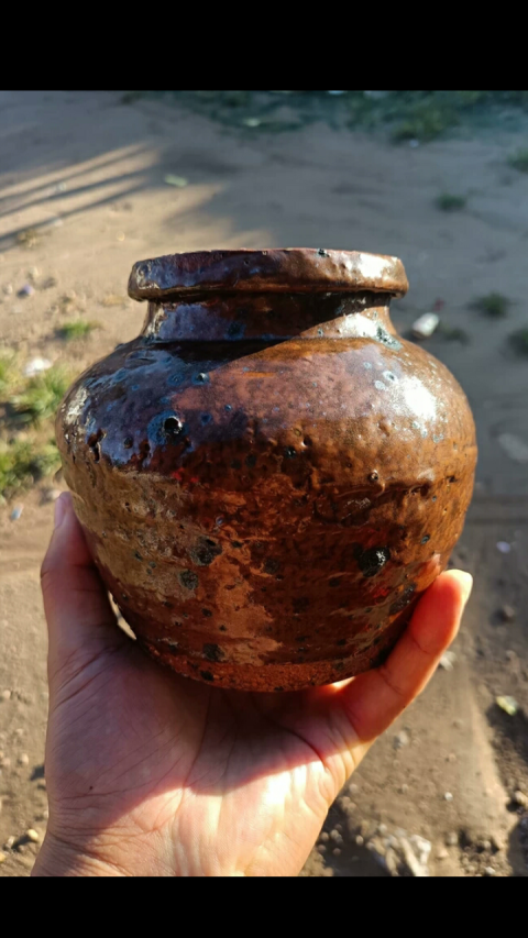 古玩陶瓷明末清初～火石紅釉蘋果蹲拍賣，當前價格666元