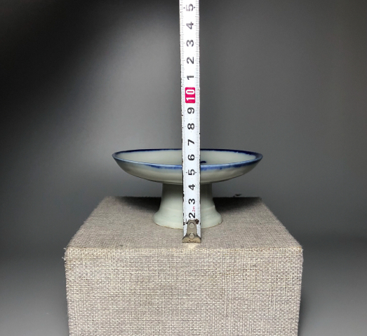 古玩陶瓷青花花卉紋高足盤拍賣，當(dāng)前價(jià)格2888元