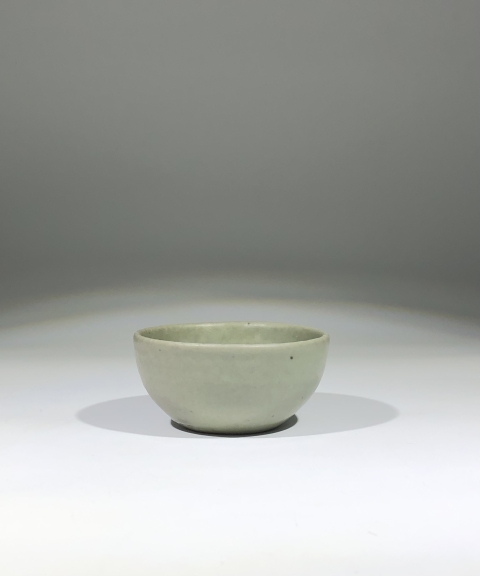 古玩陶瓷元龍泉青釉臥足杯拍賣,當前價格1999元