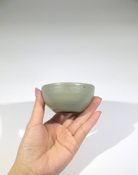 古玩陶瓷元龍泉青釉臥足杯拍賣,當前價格1999元