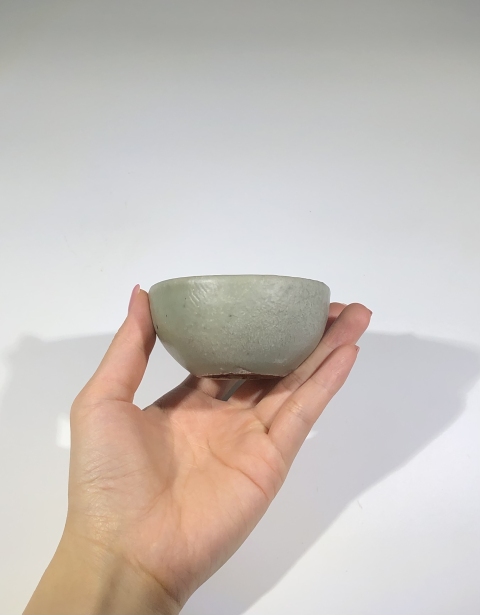 古玩陶瓷元龍泉青釉臥足杯拍賣,當前價格1999元